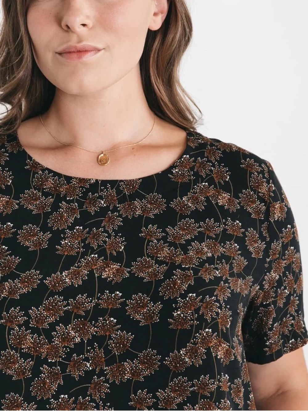 Bridge & Burn Leona Floral Branch Lightweight Blouse